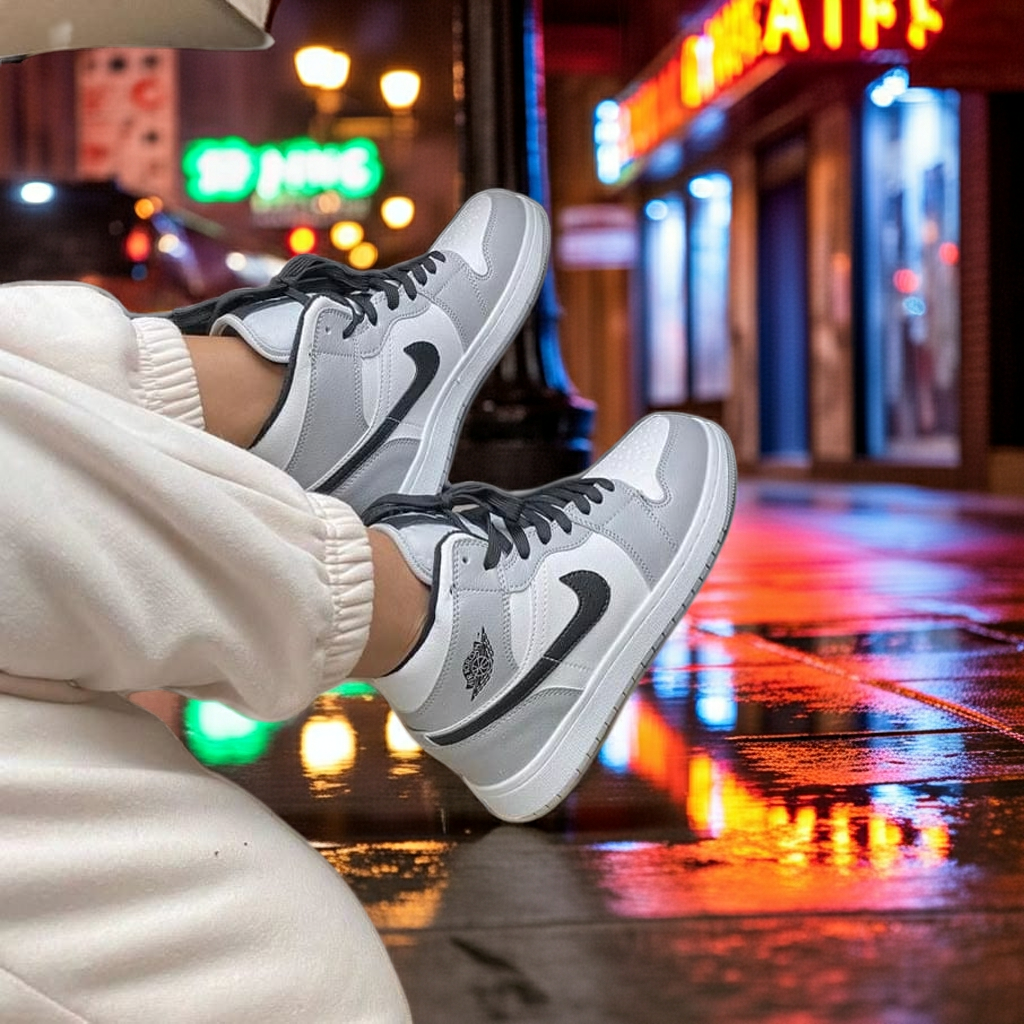 Air Jordan 1 Mid 'Light Smoke Grey' – White/Black/Grey
