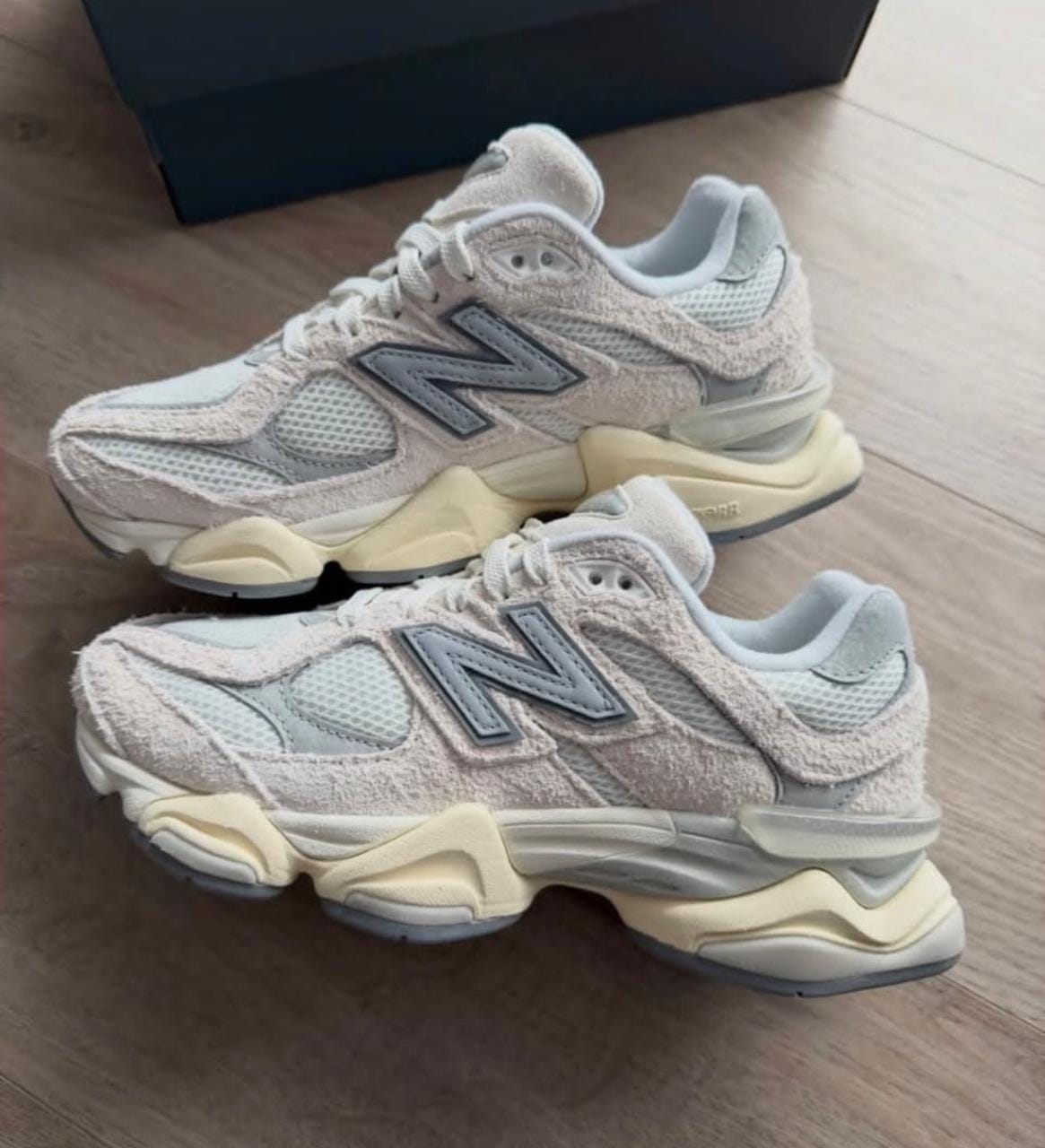 New Balance 9060 – Sea Salt / Rain Cloud / Vintage Indigo