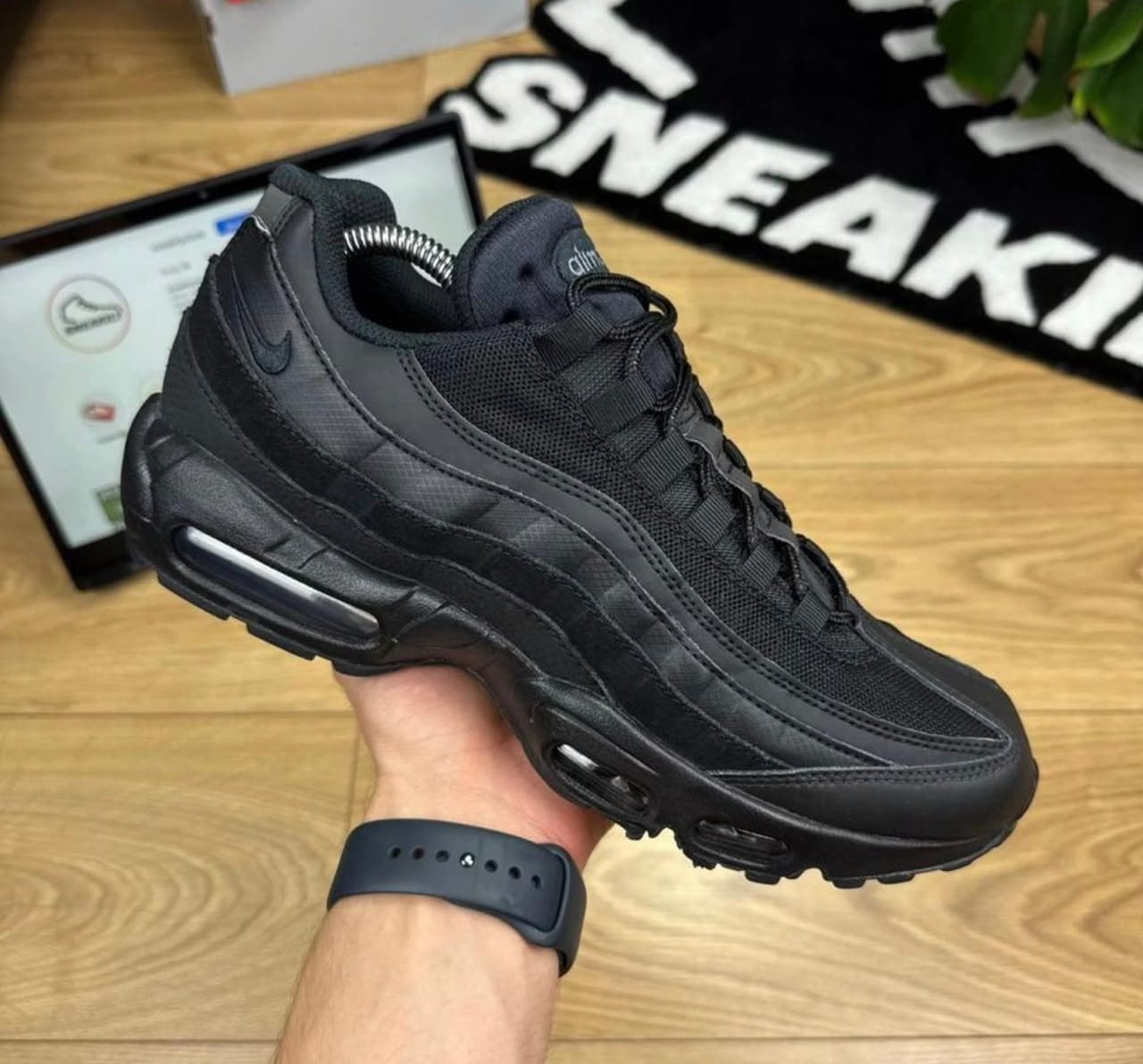 Nike Air Max 95 – Triple Black