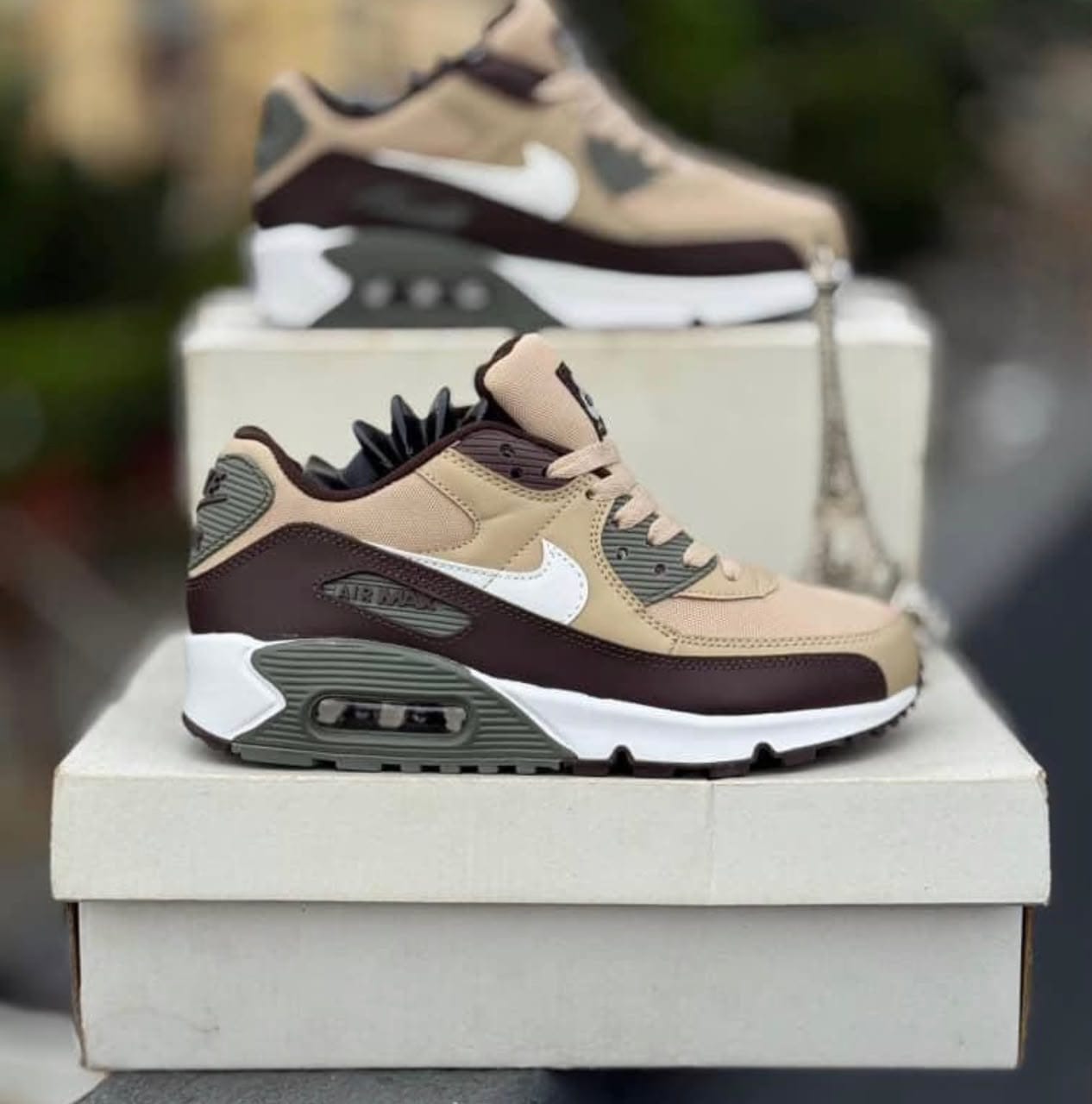 Nike Air Max 90 – Sail/Brown/White
