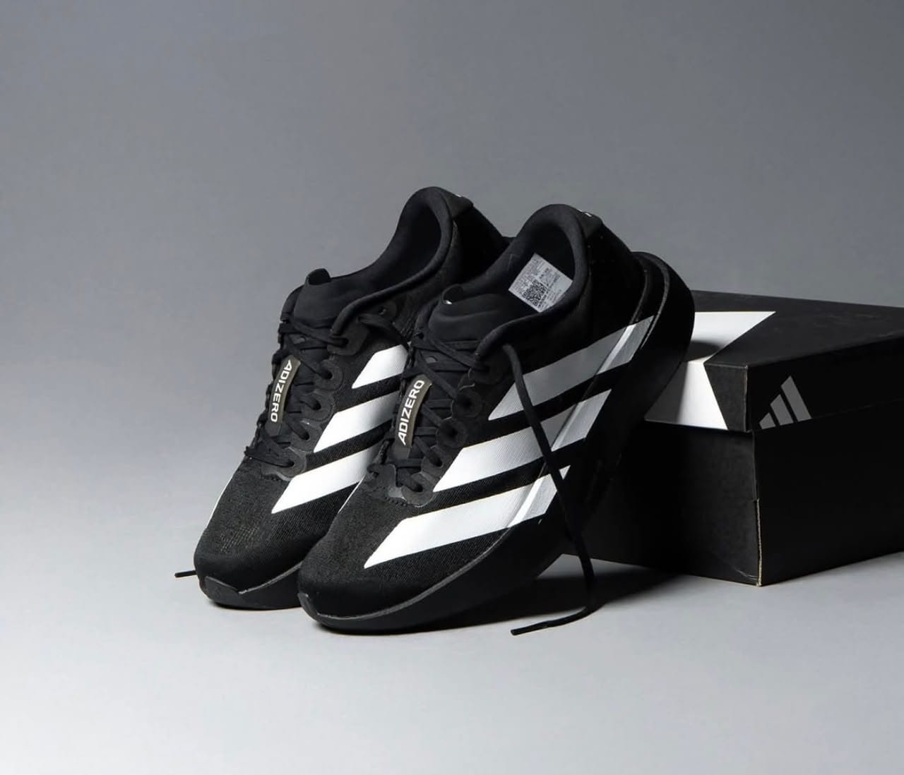 Adidas Adizero SL2 – Core Black / Cloud White / Core Black