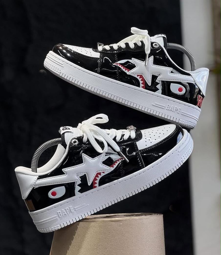 BAPE STA™ SHARK Low – Black / White