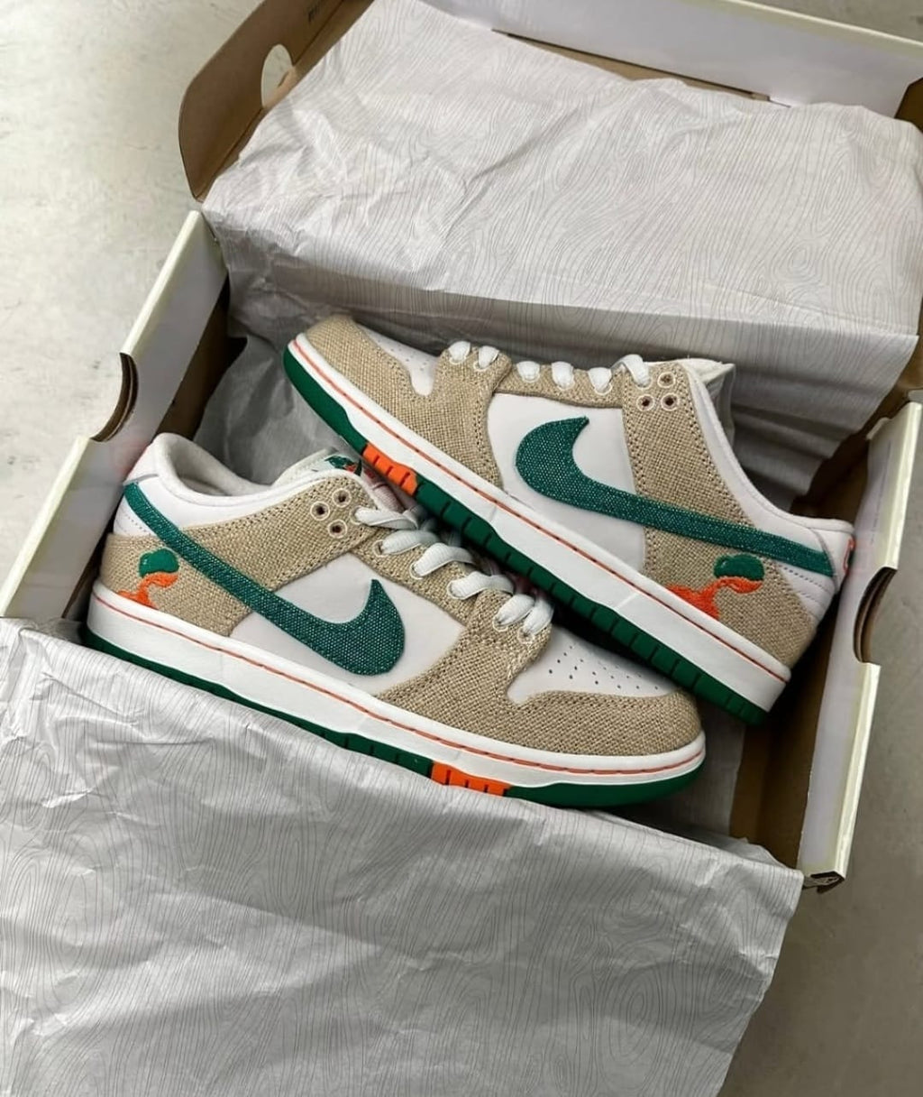 Nike SB Dunk Low Pro x Jarritos 'Phantom' – Malachite/Orange Canvas