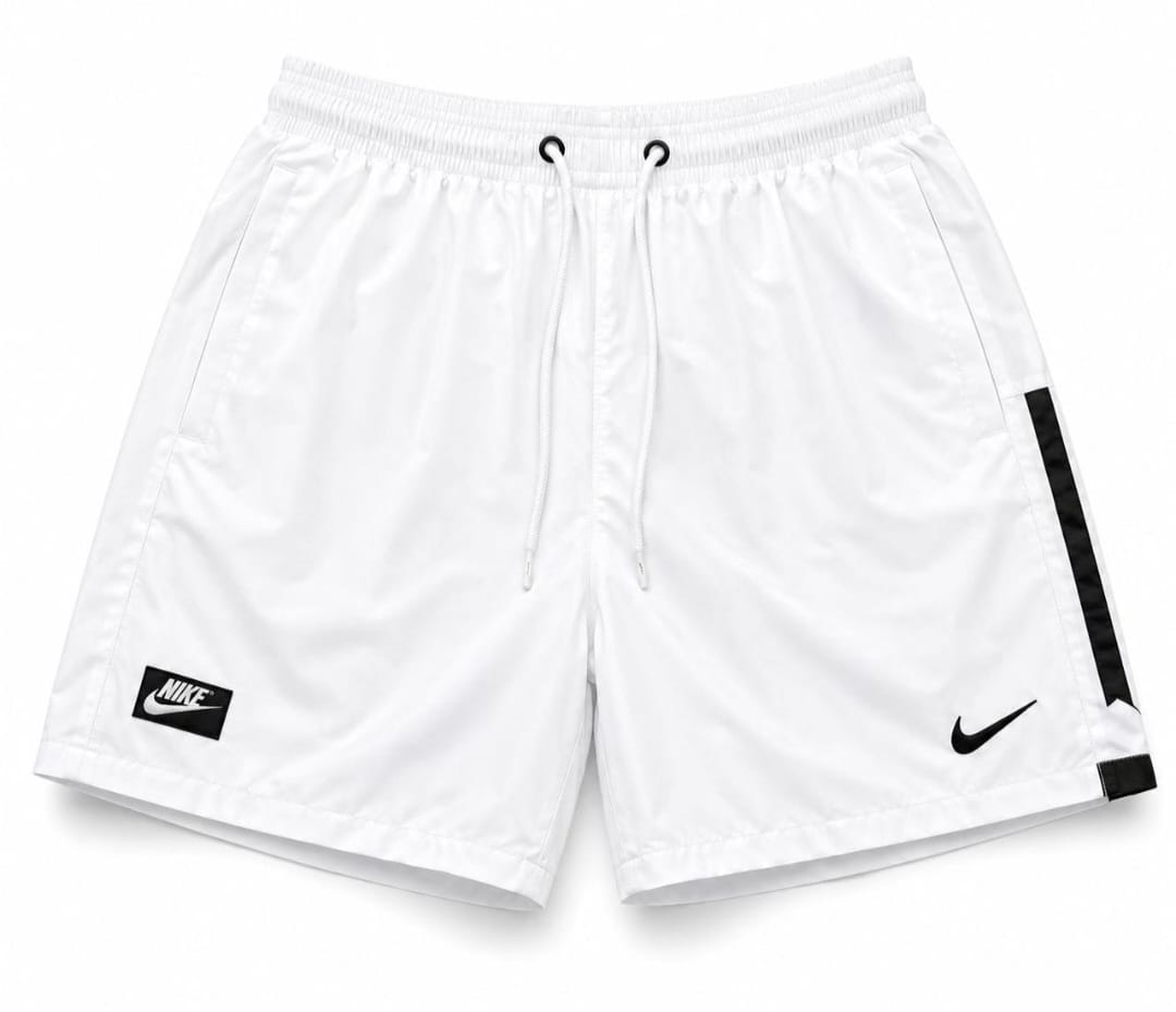 Nike Sportswear Reissue Woven Shorts – White/Black (Retro Patch)