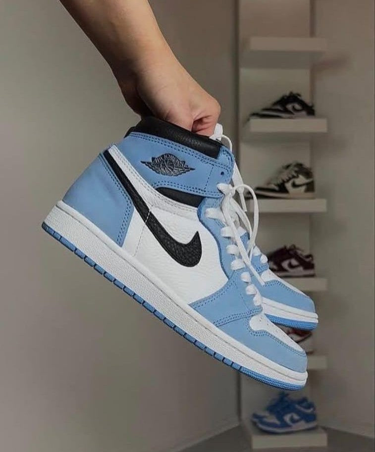 Air Jordan 1 Retro High OG 'University Blue' – White/Black/UNC