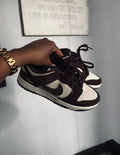 Nike Women's Dunk Low SE Suede 'Baroque Brown' – Light Orewood/Gold