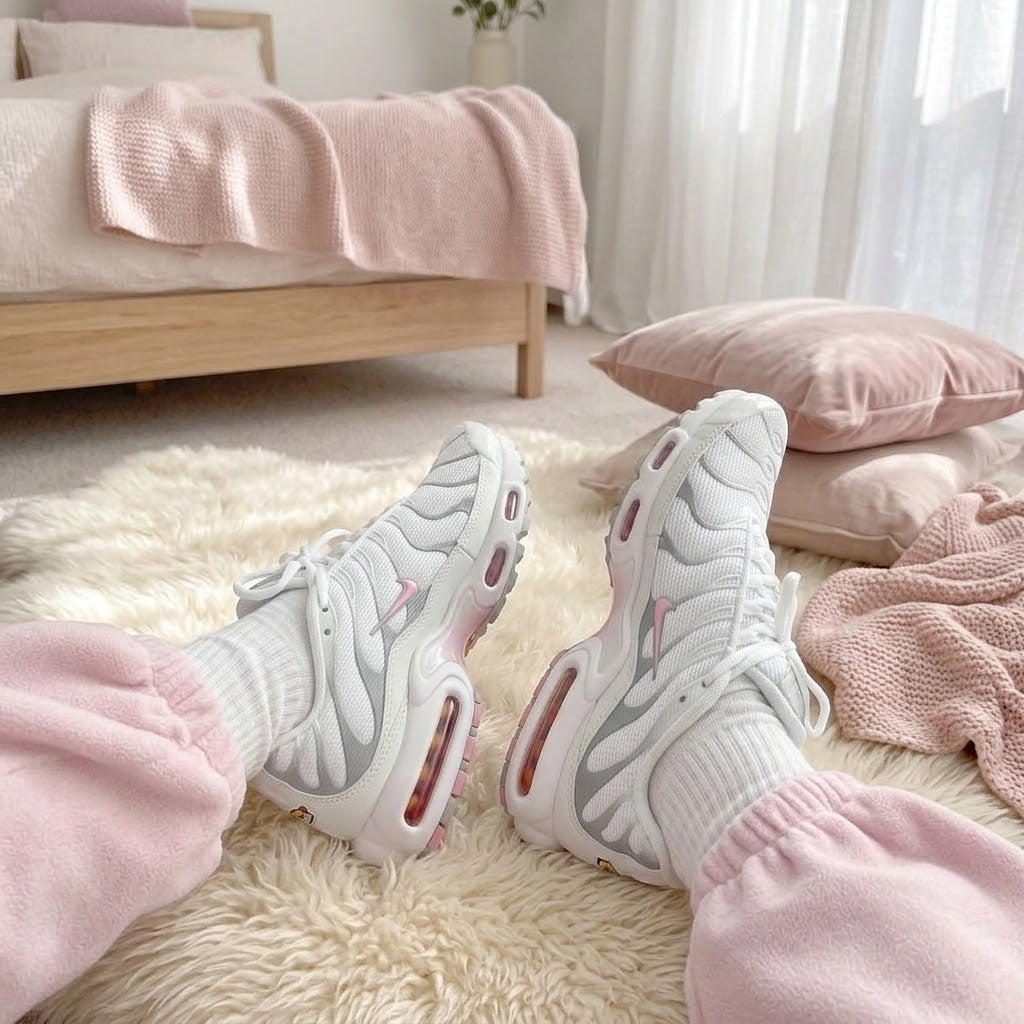 Nike Women's Air Max Plus TN 'Pink Rise' – Summit White/Metallic Silver